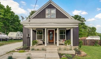 404 N Mcqueary Ave, Ash Grove, MO 65604