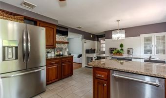 7 Oakcrest Dr, North Providence, RI 02904