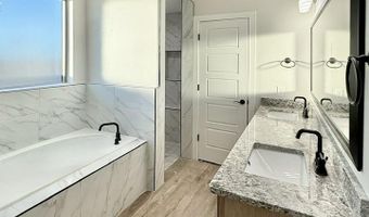 2308 Seville Loop, Carlsbad, NM 88220