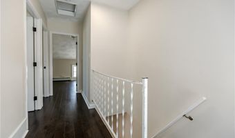 31 Anthony St, Coventry, RI 02816