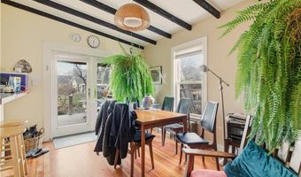 51 Warner St, Newport, RI 02840