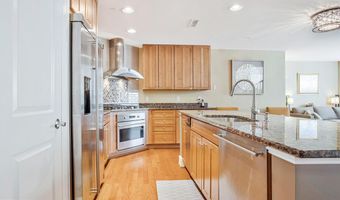 66 FRANKLIN St #20, Annapolis, MD 21401