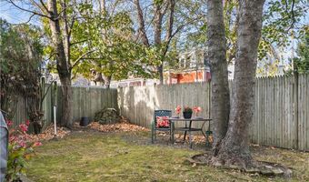98 Kay St 2, Newport, RI 02840