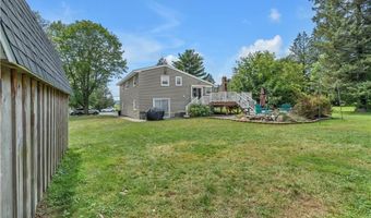 1067 Great Rd, Lincoln, RI 02865