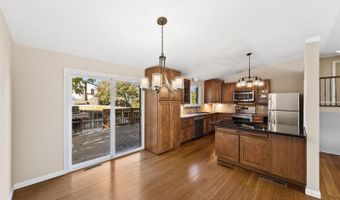 8227 Yarrow Ct, Arvada, CO 80005