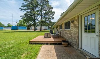4040 Pine St, Arkadelphia, AR 71923