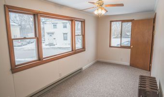 64 Division St, Bangor, ME 04401