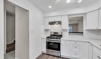 108 Dundee Ct, Aberdeen, NJ 07747