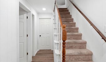 4339 BARKER St SE, Washington, DC 20019