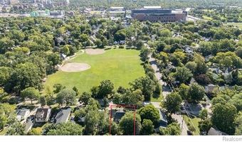 1134 Hutchins Ave, Ann Arbor, MI 48103