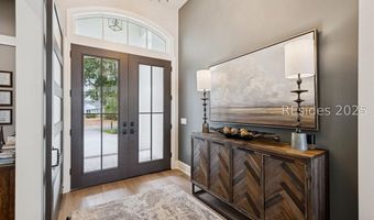 7 Spring Hill Ct, Bluffton, SC 29910