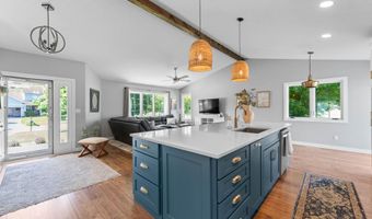 2019 Taylor Cir, Ames, IA 50010