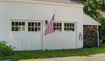 16 US-1, Falmouth, ME 04105