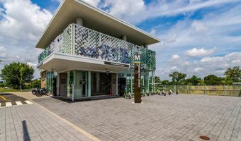 2216 MAIN LINE Blvd, Alexandria, VA 22301