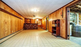 1904 Old Louisquisset Pike, Lincoln, RI 02865