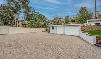 8535 Hillcrest Ave, La Mesa, CA 91941