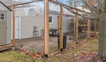 815 SUNSET Ave, Algoma, WI 54201