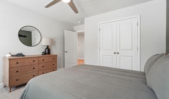 166 Fontana Lake Rd, Aberdeen, NC 28315
