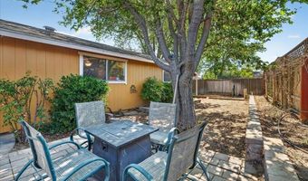 409 Sierra St, Fernley, NV 89408