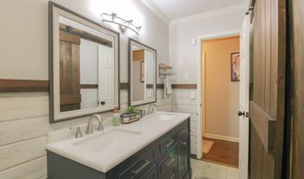 6341 Old Union Rd, Adel, GA 31620