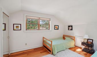 2473 Mt Hope Rd, Dodgeville, WI 53533