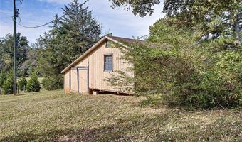 3828 Zoo Pkwy, Asheboro, NC 27205