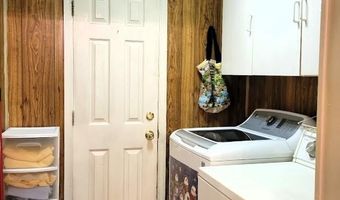 1110 Puckett Town Rd, Bradley, SC 29819