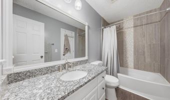 2838 9th Ln, Anoka, MN 55303