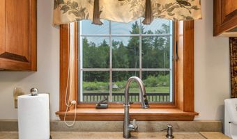 74 N Ridge Rd, Bradford, NH 03221