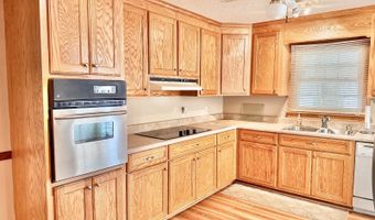 66 Meadow Ln, Barnwell, SC 29812