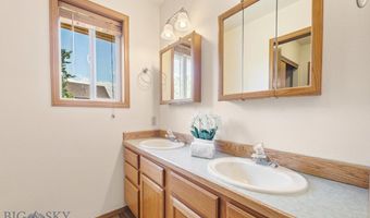 704 Mayfair Dr, Belgrade, MT 59714