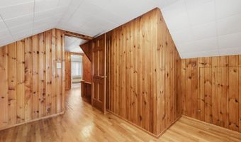 114 Interlochen Dr, Algonac, MI 48001