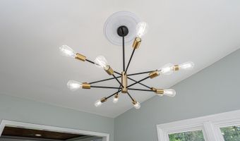 6438 KNOLL HILL Dr, Berlin, MD 21811