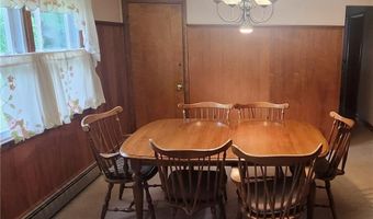 14 Cavalcade Blvd, Johnston, RI 02919