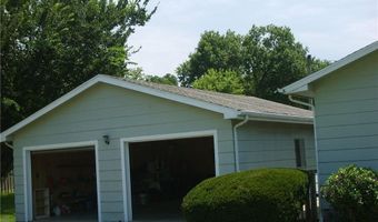 301 S 3rd St, Arma, KS 66712
