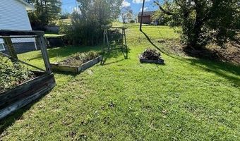 3 Farhills Dr, Athens, OH 45701