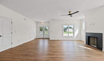 9041 Stonewall Rd, Appomattox, VA 24522