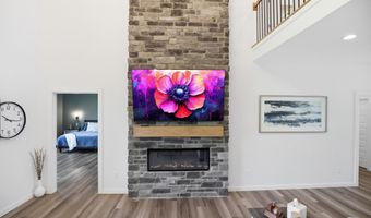 1908 Golfview Dr, Auburn, IN 46706
