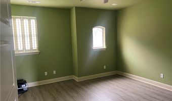 33 Ledbetter Ln, Bella Vista, AR 72715