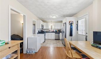 18 Francis St, Coventry, RI 02816