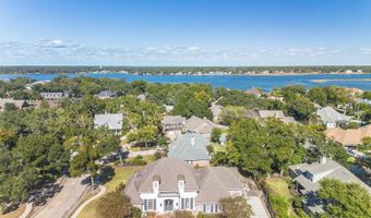 2022 Bent Oaks Blvd, Biloxi, MS 39531