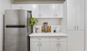 46-267 Kahuhipa St C311, Kaneohe, HI 96744