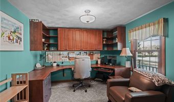 13 Sunnyside Dr, Cumberland, RI 02864