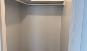 4303 PEMBROOK VILLAGE Dr 15, Alexandria, VA 22309