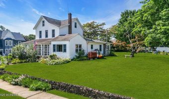 41 South Ave, Atlantic Highlands, NJ 07716