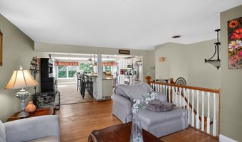 4844 PINE GROVE Cir, Allentown, PA 18106