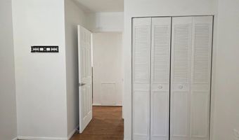 3376 WOODBURN Rd, Annandale, VA 22003
