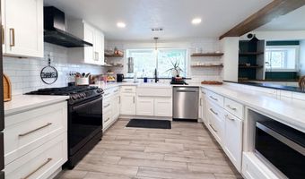 333 CLARK Dr, Aztec, NM 87410