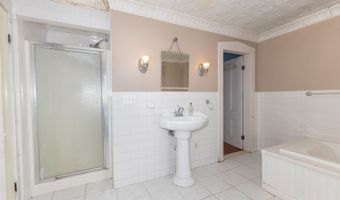 26 Park St, Charlestown, NH 03603