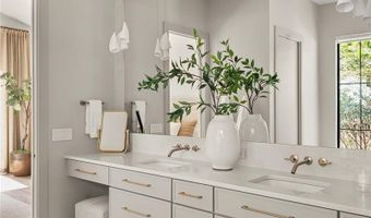 1136 STETSON St, Orlando, FL 32804